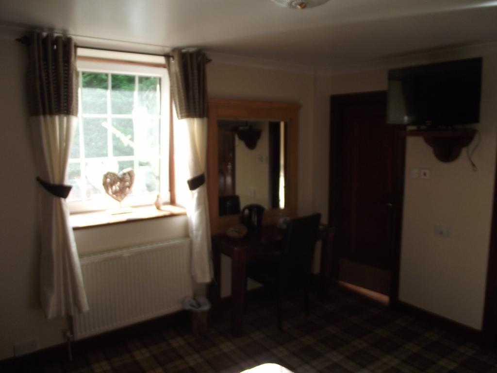 The Dalgarven House Hotel Kilwinning Exterior photo